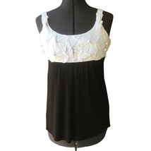 Kische Sleeveless Scoop-Neck Top Textured Flower Detail Sz. PM - $276.80 MXN
