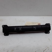 05 06 07 Jeep Commander traction control parking Aid switch OEM P56050769AE - $29.69