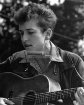 Bob Dylan Playing Guitar And Singing At Civil Rights March 1963 8X10 Photo - $11.32