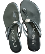 Italian Shoemakers Strappy Thong Sandals Womens Size 8.5 With Rhinestone Flowers - £10.05 GBP