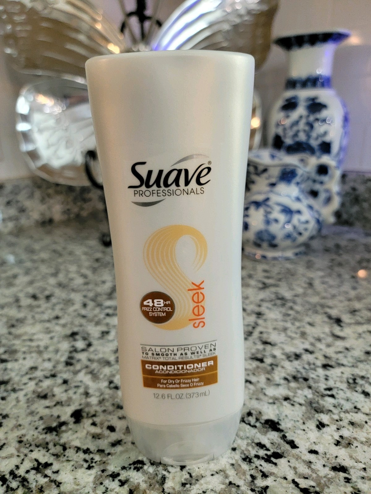 Suave Professionals Ultra Sleek &amp; Smooth Anti Frizz Conditioner 12.6 oz - $14.84