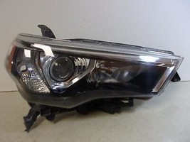 2014 - 2020 Toyota 4Runner Passenger RH Halogen Headlight OEM - $117.60