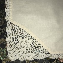 Vintage Set of 4 Cloth Napkins Cream 16&quot; Square Embroidered Lace Corner ... - £11.18 GBP