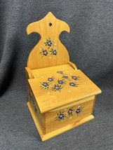 Vtg 1993 Pennsylvania Dutch Made &amp; Hand Painted Wall Candle Box w/ Hinge... - £42.23 GBP