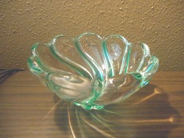 MIKASA Peppermint Swirl Candy Dish Nut Bowl Green Glass Thick Glass Eleg... - £14.93 GBP