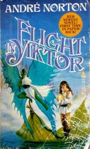 Flight in Yiktor (Moon Magic #3) by Andre Norton / 1987 Tor Fantasy Paperback - £0.90 GBP