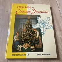 Vtg A New Look at Christmas Decorations  -International XMas Holidays Decorating - £10.73 GBP