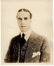 HOWARD GAYE (c.1915) Vintage Original Triangle-Fine Arts Dbl-Wt Griffith Actor - £59.94 GBP