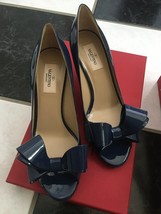 NIB 100% AUTH Valentino Couture Patent Leather Bow Pumps Shoes $745 - $498.00