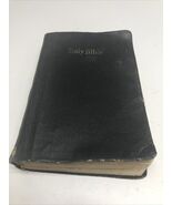 The Holy Bible New King Black  Cover KG - $218.25 MXN