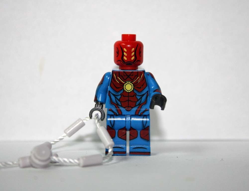 Minifigure Spyder Man Armor Wars Spider Man US Seller - $7.98