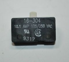 NEW ITW Subminiature Microswitch Pin Plunger SPDT 10.1A 125/250 VAC 16-304 - $19.79