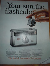 Kodak Instamatic 104 Camera The Flashcube Print Magazine Ad 1967  - £4.70 GBP
