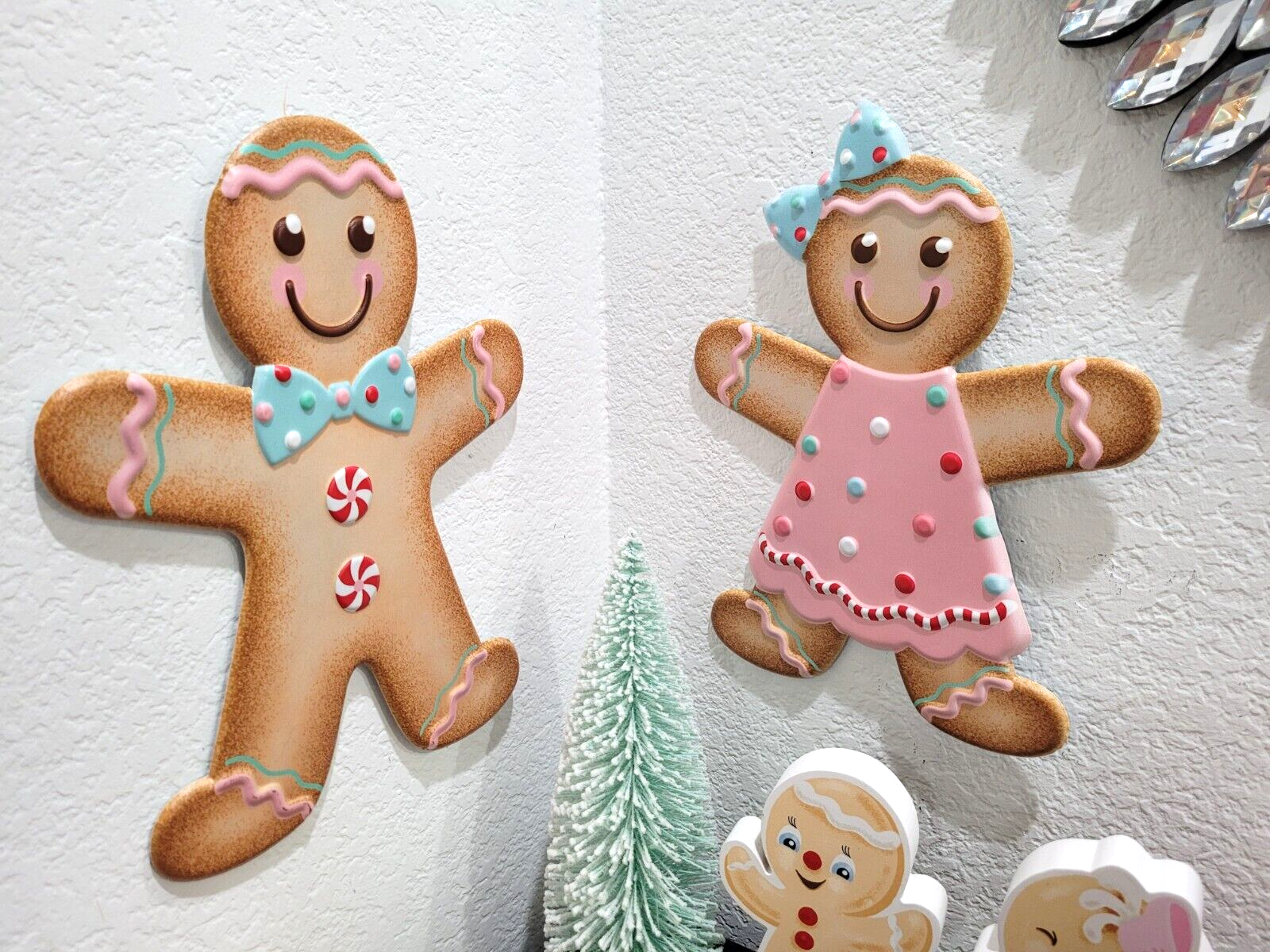 Primary image for 2 Christmas Pastel Gingerbread Girl Boy Ornament Tabletop Metal Wall Sign 13"x10