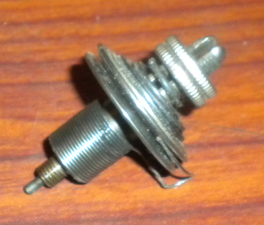 Singer 66-4 Tension Assembly #32654 Working 90 Year Old - $10.00