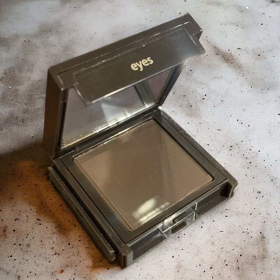 Jouer Powder Eyeshadow  Cappuccino  Eye Shadow - $10.41