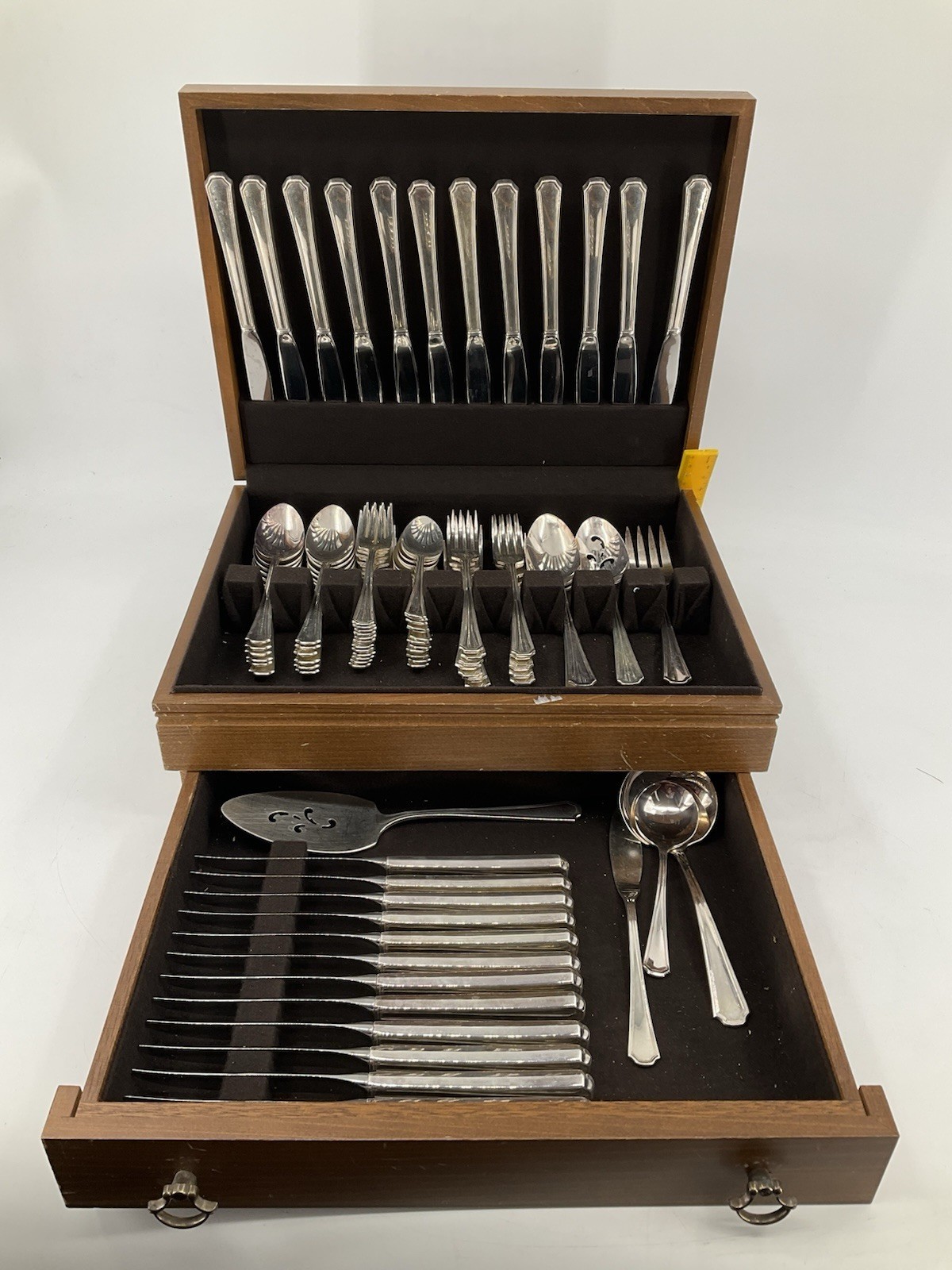 Oneida Silversmiths Clairhall Fairhall Silverplated Lot of 80 Flatware S... - $98.99