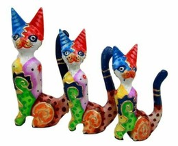 Balinese Wood Handicrafts Tropical Colors Feline Cat Family Set of 3 Figurines - £21.75 GBP