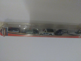 Matchbox Police Vehicles Theme 5 Pack Tube Style Package Hero City MIB - $29.99