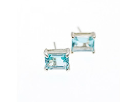 925 STERLING SILVER BLUE TOPAZ EARRINGS - $59.80