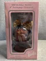 1997 Holiday Barbie 4&quot; Decoupage Ornament with Wooden Ornament Stand NEW IN BOX - £14.94 GBP