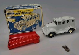 VTG Andy Gard Brink&#39;s Armored Car No. 82 Battery Powered *For Parts ONLY... - $355.61 MXN