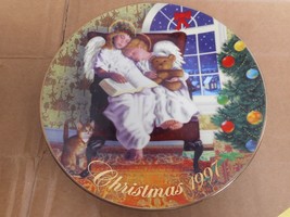 1997 Avon Christmas Plate &quot;Heavenly Dreams&quot; by artist Michael Garland 8 1/4&quot; - £11.18 GBP