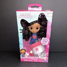 Gabby&#39;s Dollhouse, 8&quot; Gabby Girl Doll Travel Edition with Accessories BRAND NEW - £9.56 GBP