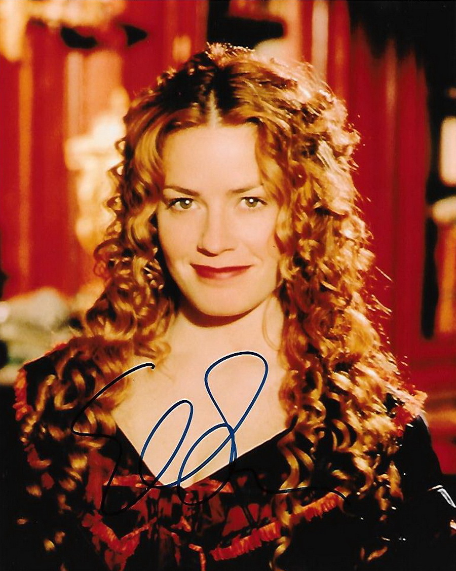 Elisabeth Shue Signed 8x10 W/COA - $65.00