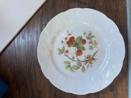 DANSK Ivy Raspberries Accent Salad Dessert Porcelain Plate Embossed trim. - $14.84