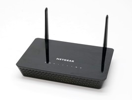 NETGEAR R6220 AC1200 Smart Wi-Fi Router With External Antennas  image 2