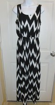 H&amp;M Long Maxi Dress Black &amp; Off White Chevron Pattern Size 8 *EUC - $12.99
