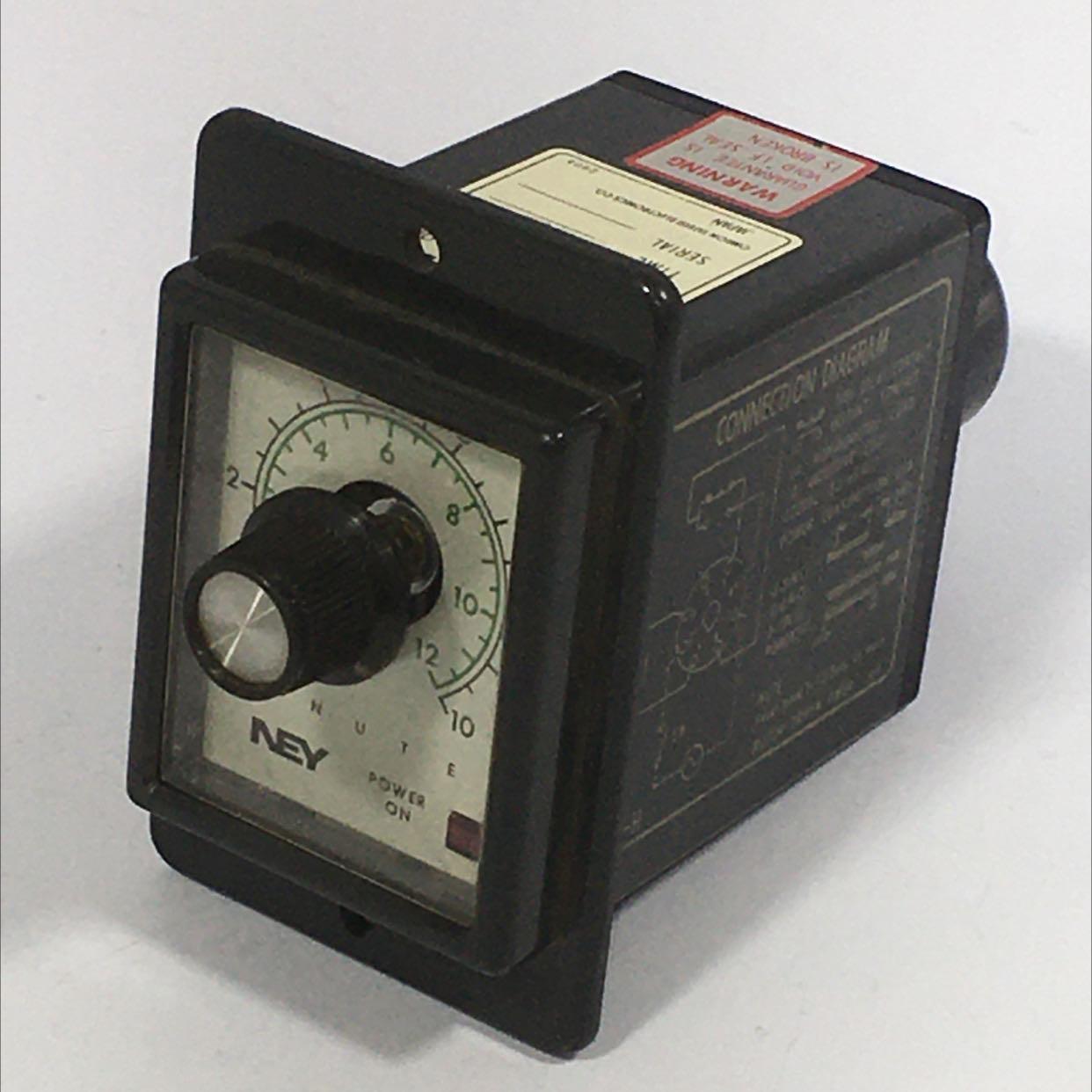 Omron STPMYHHF-98 Motor Driven Timer 120V 10min  - $29.25