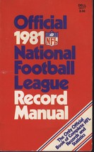 ORIGINAL Vintage 1981 NFL Record Manual - £15.79 GBP