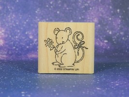 MOUSE Holding Flower, Wood Mounted Rubber Stamp, Stampin&#39; Up!  Cute Critters - £3.78 GBP