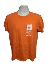 2017 Bloomberg Square Mile Relay New York Adult Medium Orange TShirt - $334.07 MXN