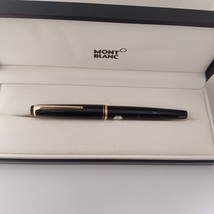 Vintage Montblanc No. 22  Black Fountain Pen-Gold trim - $338.58