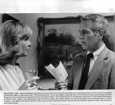 Paul Newman Joanne Woodward Drowning Pool 7x9 photo K2862 - $9.79