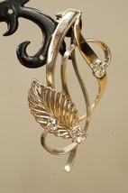 Vintage Costume Jewelry Silver Tone Metal Open Leaf Clear Rhinestone Bro... - $18.59