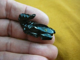 (Y-SCO-211) little SCORPION BLACK ONYX small stone carving Peru baby sco... - $12.19