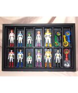 VOLTRON PILOT FIGURES+SVEN Collectors Set in New Display Case-Panosh Place-Matty - €554,42 EUR
