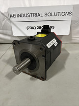 Fanuc A06B-0243-B400 #0100 Servo Motor - $20,972.49 MXN