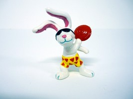 Beach Bunnies Bunny Rabbit w/Frisbee Vintage Applause 2&quot; PVC Figure 1989 - £3.00 GBP