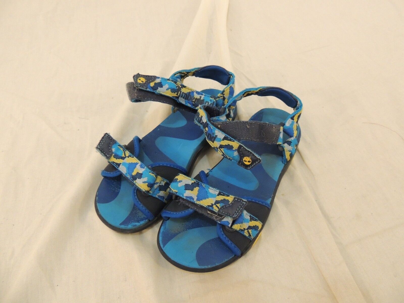 Timberland Active Sandals Boy's Size 13.5 50793M Blue and Yellow Camo Nice 50071 - $16.19