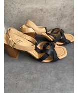 New with scuffs Simply Vera Vera Wang Black and Tan Leather Sandals Size 9 - £11.73 GBP
