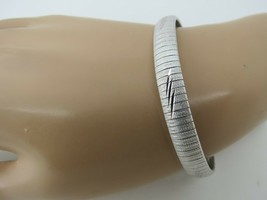 835 European Silver Mesh Bracelet Diamond Cut Design 20 Grams 7.5&quot; Long Textured - £39.30 GBP