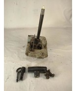 1987 to 1996 Jeep Cherokee Automatic Transmission Shifter Assembly AW4 - $837.00 MXN