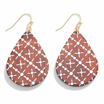 Red Wooden Teardrop Christmas Quilt Pattern Drop Dangle Earrings - £11.07 GBP