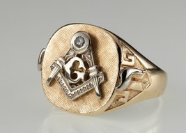 Gorgeous 10k Yellow Gold Men&#39;s Masonic Ring with Diamond Size 12.75 - £1,269.20 GBP