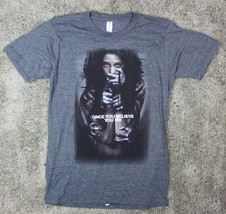 2012 Horror Film THE APPARITION Movie Promotional Gray Size S T-Shirt - $6.39